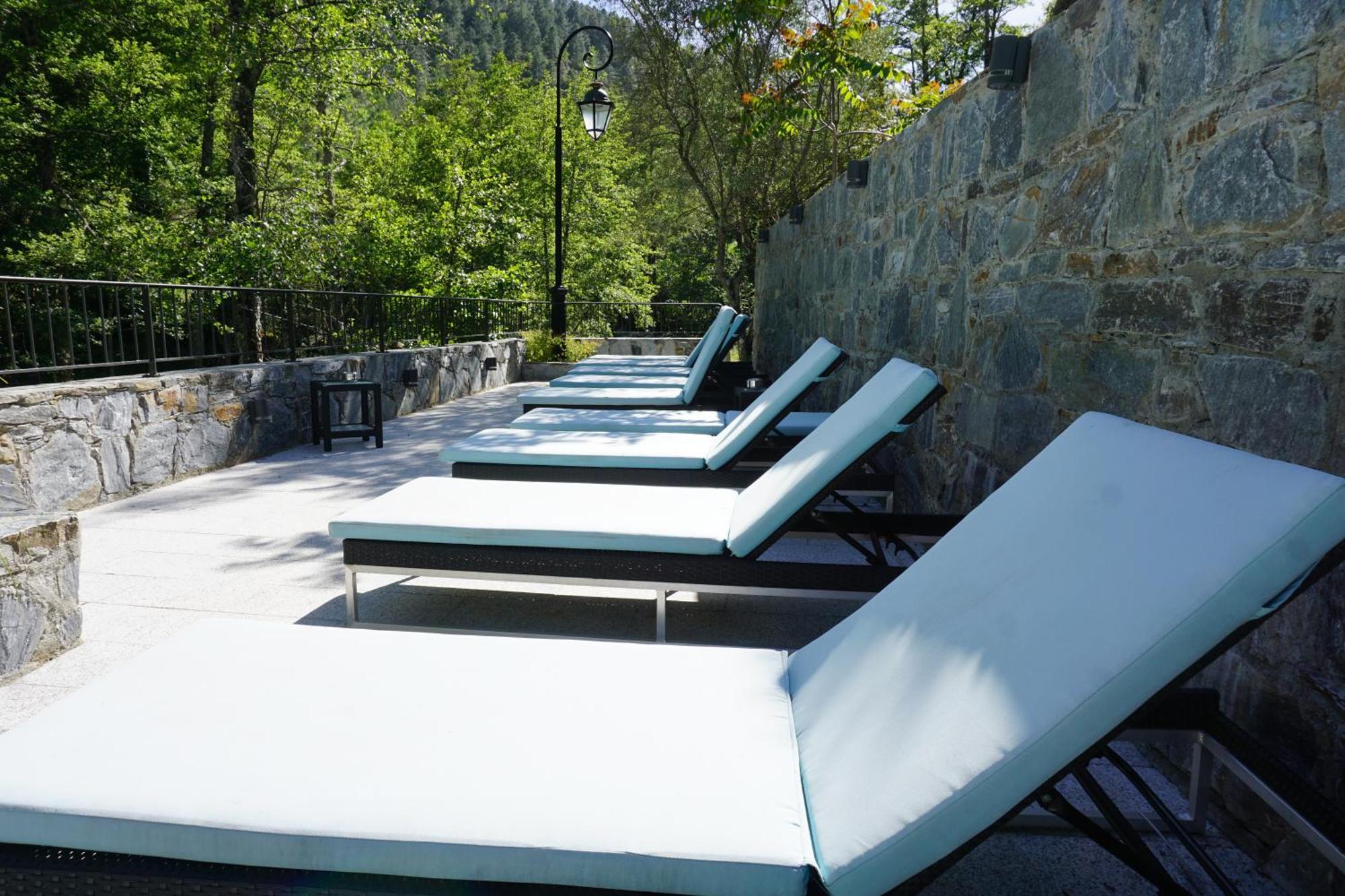 Les Jardins De La Glaciere Корт Экстерьер фото